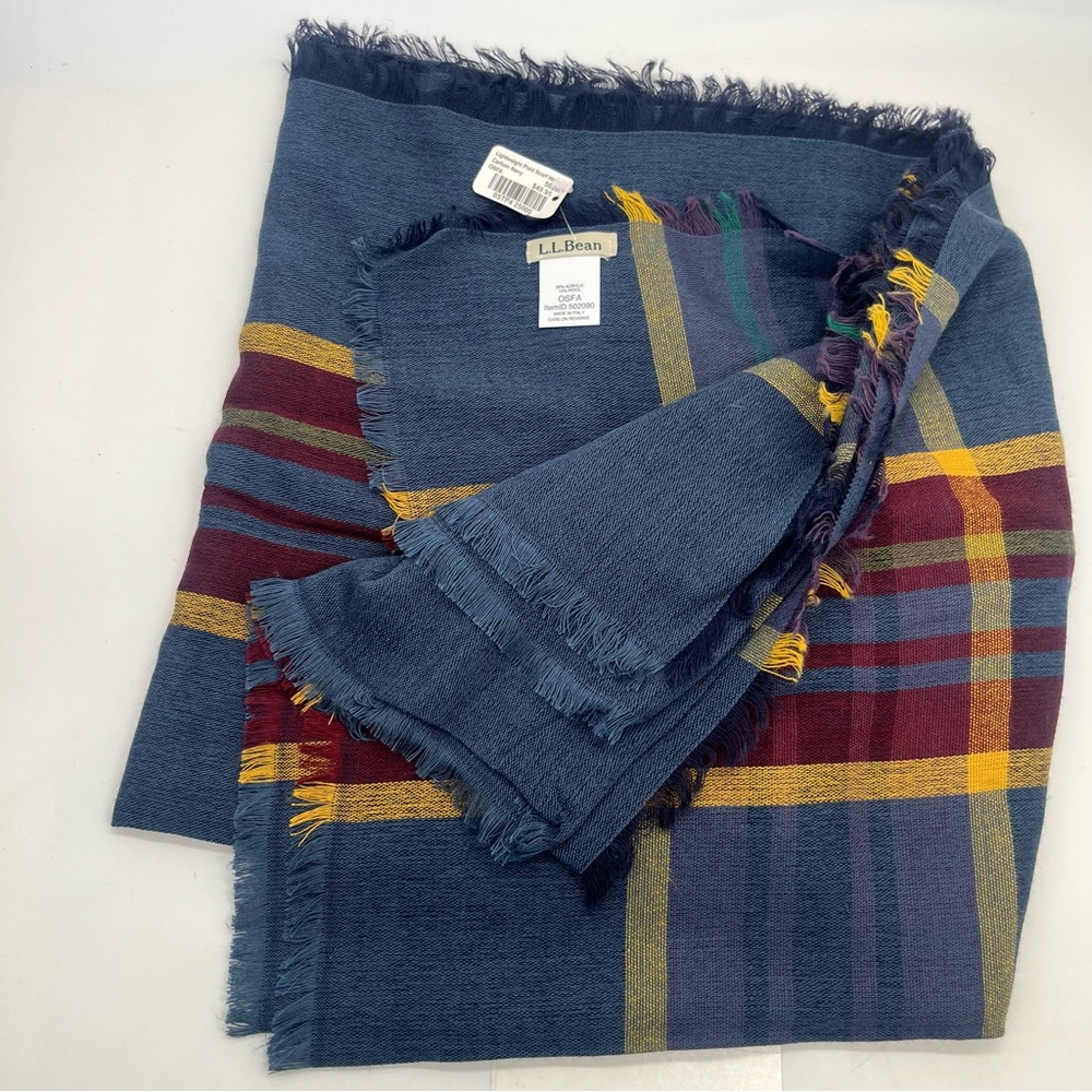 L.L. Bean Lightweight Navy Plaid Knitted Scarf- New With Tags